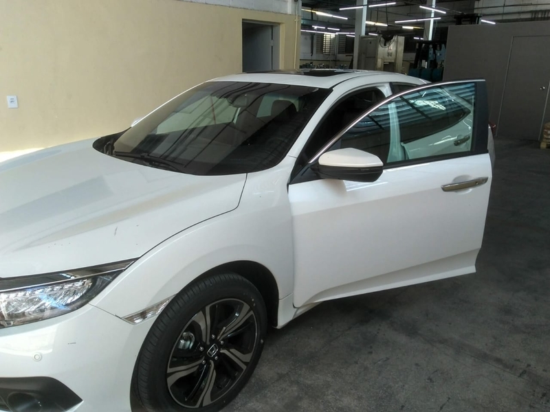 Insulfilm Carro Jockey Club - Insulfilm Branco